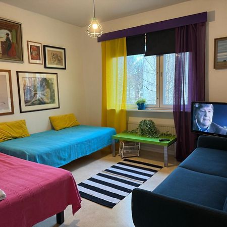 Vaerikaes Puutalokaksio 1-6 Hloelle, Ilm Parkit Oulu Exterior foto